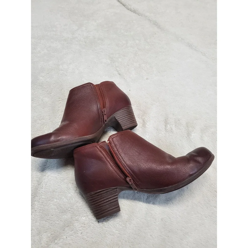 Clarks Tan Brown Leather Zipper Festival Boho Moto Preppy Heel Ankle Boots 8